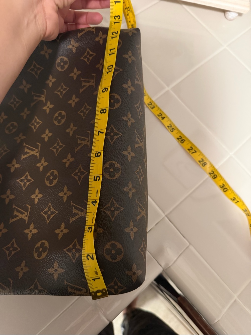 Louis Vuitton Monogram Shoulder Hobo in Brown with Tan Strap and Gold Hardware - Picture 14 of 16